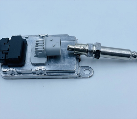 5WK97332A Αισθητήρας οξειδίου του αζώτου NOx Για Mercedes Benz Actros A0101531728