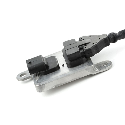 Μαύρος αισθητήρας NOX αυτοκινήτων cOem 12V για τη BMW E81 E88 E90 5WK96621H 758713003